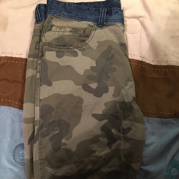 Rue21 camouflage shorts - Picture 5 of 5